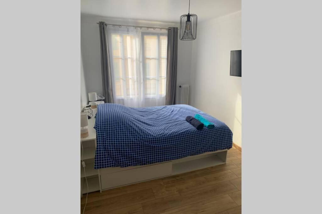 Grand F4 En Centre Ville Proche Gare Et Mer Apartment